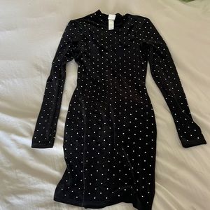 black long sleeve velvet dress
